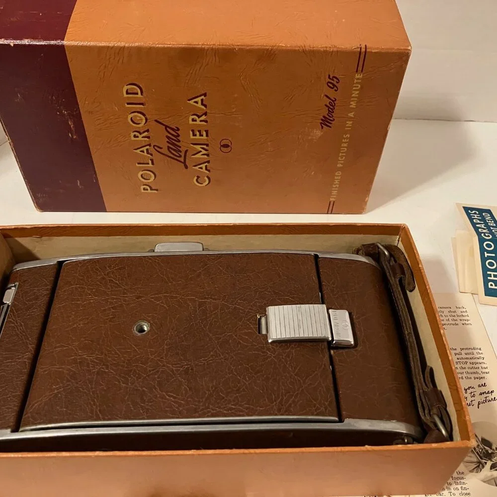 POLAROID LAND CAMERA 95